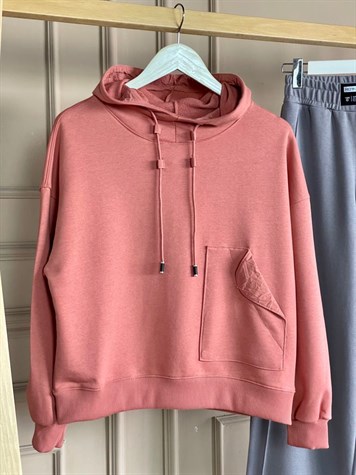 Cep Detaylı Boğazlı Sweat (Pembe)