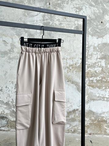 Çift Bel Detaylı Garni Cepli Kadın Pantolon (Bej)