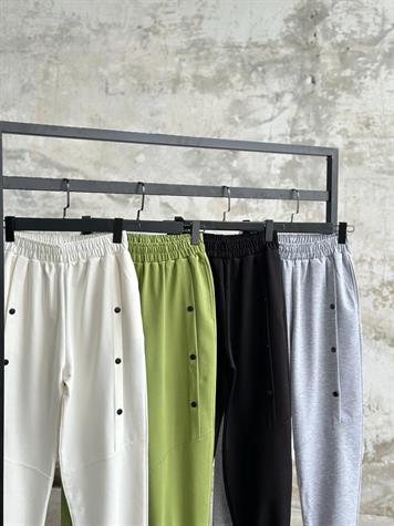 Çıtçıt Detaylı Paça Lastikli Pantolon (Siyah)