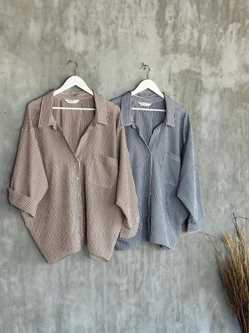 Çizgili Düşük Omuzlu Oversize Gömlek (Kahve)