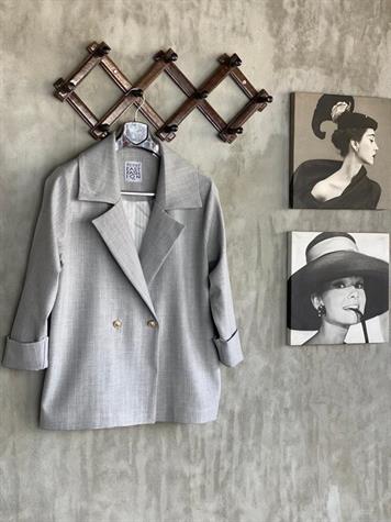 Çizgili Oversize Gold Düğmeli Ceket (Gri)