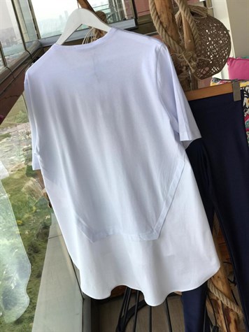 Coton Kumaş Detaylı Asimetrik Tshirt (BEYAZ)