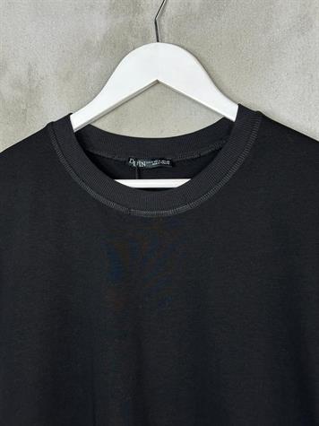 Dekoratif Dikişli Bisiklet Yaka Tshirt (Siyah)