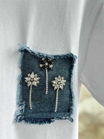 Denim Kot Ve Salkım Kristal Taş İşçilikli Cep Detaylı Tişört (Beyaz)