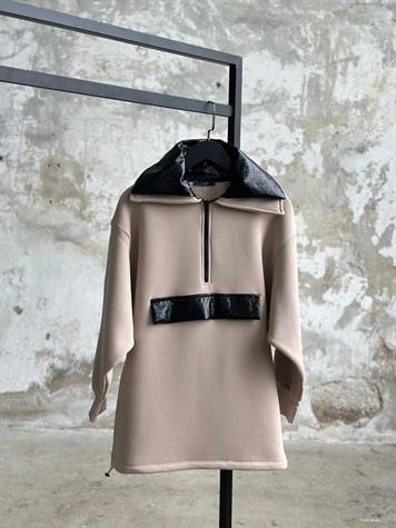 Deri Detaylı Yarım Fermuarlı Tunik Sweat (Bej)