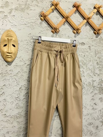 Deri Joger Model Pantolon (Bej)