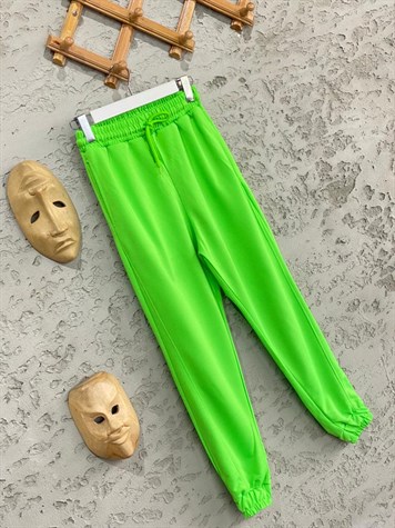 Dikiş Detaylı Eşofman (Neon Yeşil)