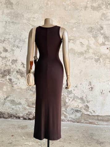 Dilvin Yırtmaç Detaylı Midi Boy Elbise (Kahve)