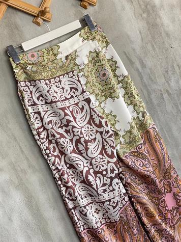 Etnik Desen Saten Kumaş Bol Pantolon (Karışık Renk)