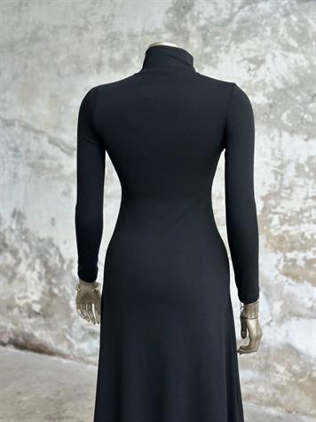 Fermuarlı Maxi Boy Elbise