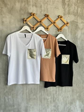 Gold Varaklı Tek Cep Taş İşçilikli Tişört (Beyaz)
