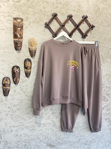 Good Luck Sırtı Baskılı Renkli Salaş Sweat (Kahve)