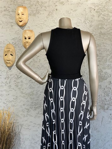 Halka Detaylı Crop Top-Siyah