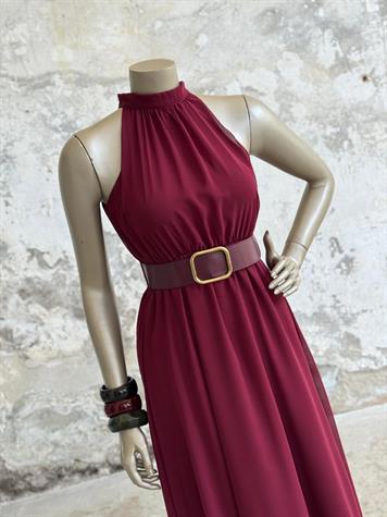 Halter Yaka Kemerli Şifon Elbise (Bordo)