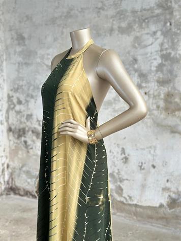 Halter Yakalı Sarmaşık Desenli Elbise (Yeşil)