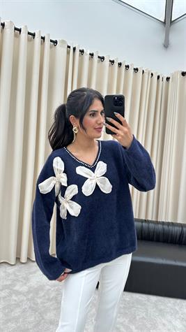 İnci Taş İşçilikli Akordiyon Çiçekli Angora Kazak (Lacivert)