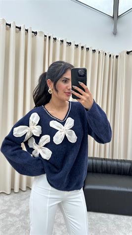 İnci Taş İşçilikli Akordiyon Çiçekli Angora Kazak (Lacivert)