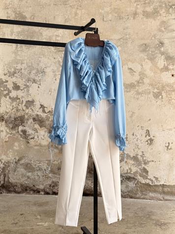 İthal Kumaş Fırfırlı Bağcık Detaylı Gömlek (Bebe Mavisi)