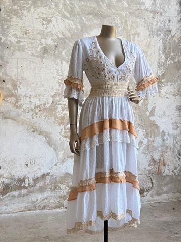 İthal Kumuşa İspanyol Kol İnci İşlemeli Elbise (Beyaz)