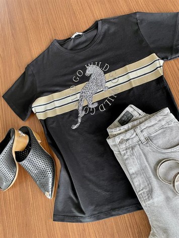 Kaplan Desenli Taş İşlemeli Tshirt (Siyah)