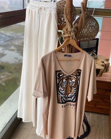 Kaplan  Desenli V Yaka Tunik Tshirt (BEJ)