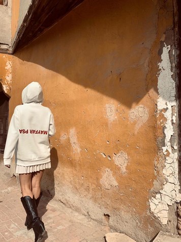 Kapşonlu Kanguru Cepli Sweatshirt