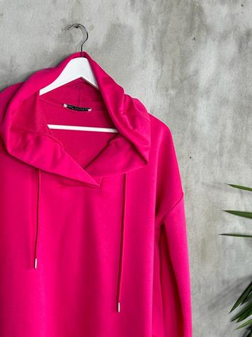 Kapşonlu Oval Kesim Kadın Sweat (Fuşya)