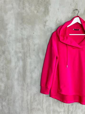 Kapşonlu Oval Kesim Kadın Sweat (Fuşya)
