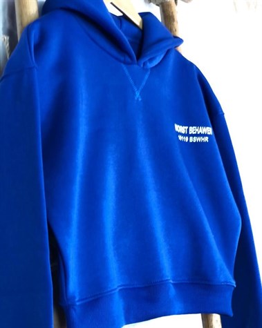 Kapşonlu Sırt Yazı Detaylı Sweat