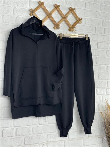Kapşonlu Sweatshirt (SİYAH)