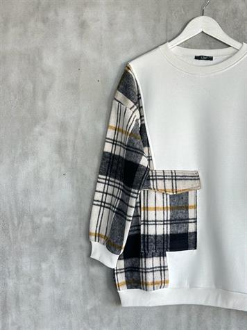 Kaşe Cep Detaylı Kadın Sweat (Beyaz)
