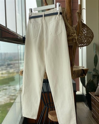 Kemerli Boyfriend Jean  (Taş Rengi)