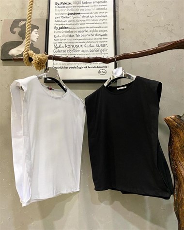 Kol Detaylı Penye Tshirt (SİYAH & BEYAZ)
