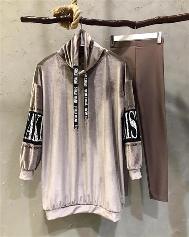 Kolları Payet Detaylı Kadife Sweatshirt (VİZON)