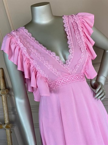 Krinkıl Kumaş Fırfır Detaylı Elbise (Pembe)