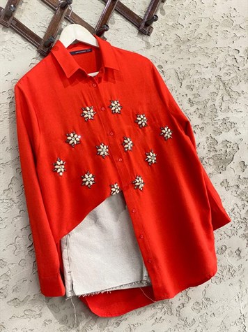 Kristal Boncuk İşlemeli Tasarım Oversize Gömlek (Nar Çiçeği)