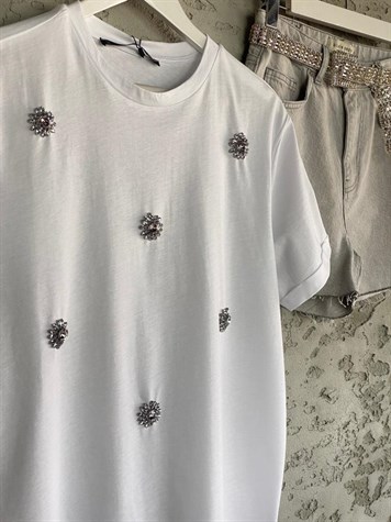 Kristal Taş Detaylı Tshirt (Beyaz)