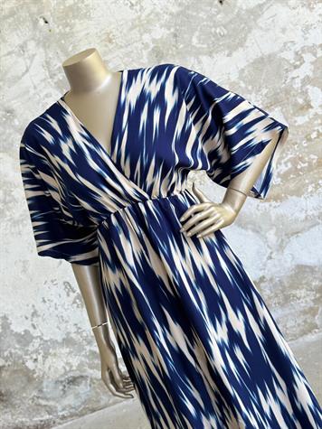 Kruvaze Yaka Yarasa Kol Batik Elbise (Lacivert)
