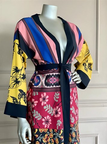 Kuşaklı Saten Kimono