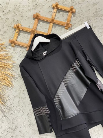 Lazer Kesim Detaylı Kapüşonlu Siyah Sweatshirt