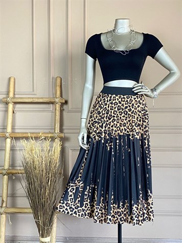 Leopar Desen Pileli Etek (Siyah)