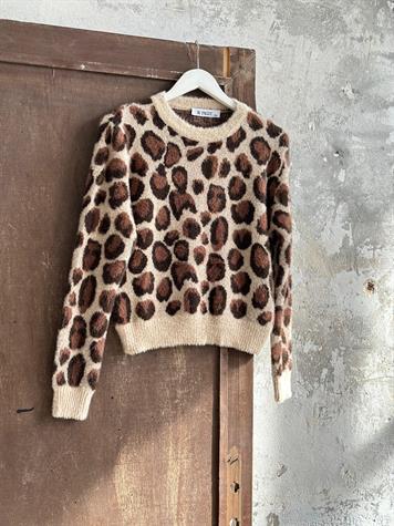 Leopar Desenli Angora Kazak