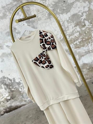 Leopar Fiyonk Detaylı Kadın Takım (Ekru)