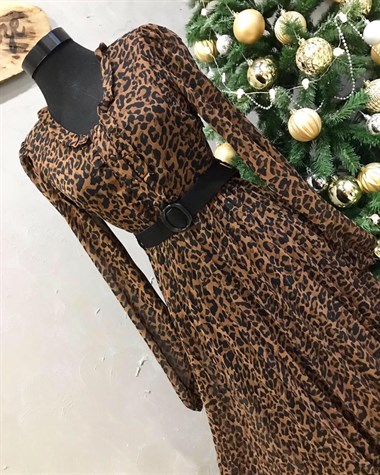 Leopar Şifon Kumaş Piliseli Elbise