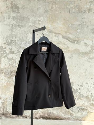 Marka Model Premium Kalite Trenç (Siyah)