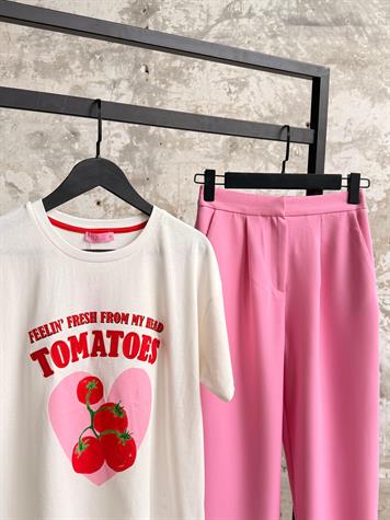 Mevsim Tazelikleri Tasarım Nakışlı Oversize Tişört (Beyaz)