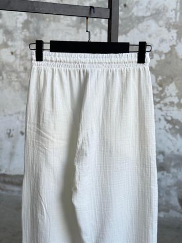 Müslin Kumaş Paçası Çımalı Pantolon (Ekru)