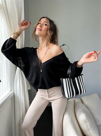 Ön Arka V Yaka Balon Kol Merserize Triko Örme Salaş Kazak (Siyah)