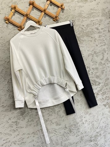 Önü Büzgülü Şardonlu Sweat (Beyaz)