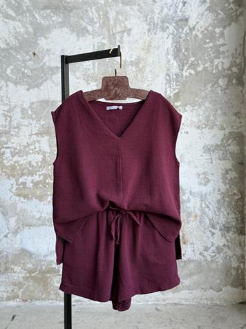 Organik Ham Keten V Yaka Şortlu Takım (Bordo)